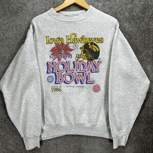 Vintage University Of Iowa Hawkeyes Sweatshirt Holiday Bowl 1986 Football Shirt